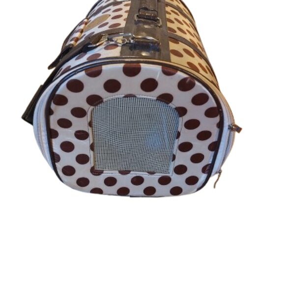 Unique Vintage Pet Carrier - Picture 3 of 10